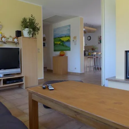 Moderner Ferienbungalow Mit Terrasse Und Garten * Neuhof (Zarrentin)
