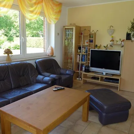 Moderner Ferienbungalow Mit Terrasse Und Garten Ferienhaus Neuhof (Zarrentin)